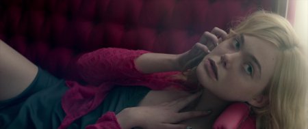 Неоновый демон (2016) Неоновый демон (2016)