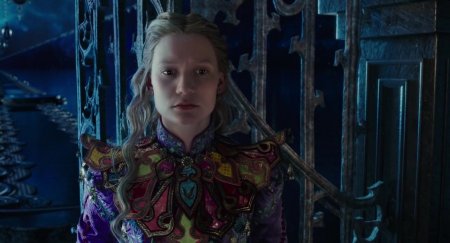 Алиса в Зазеркалье (2016)
