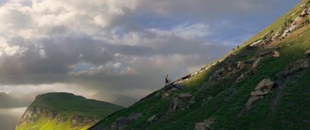 Большой и добрый великан (2016)