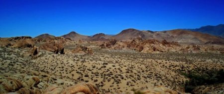 Давид и Голиаф (2016)