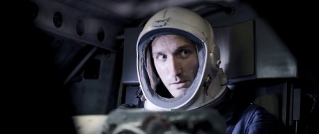 Капсула (2015) Капсула (2015)