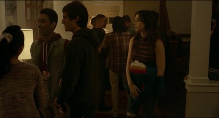 Почти семнадцать (2016) Почти семнадцать (2016)