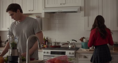 Почти семнадцать (2016) Почти семнадцать (2016)