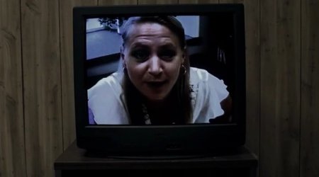 Комната с загадками (2016)