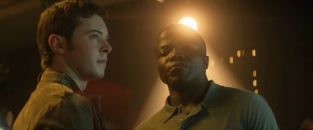 Офицер Доун (2016)