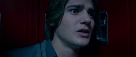 Осатаневший (2016)