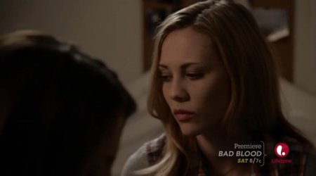 Преследует мой сосед (2015)